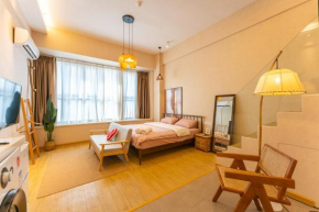 Locals Apartment House 17